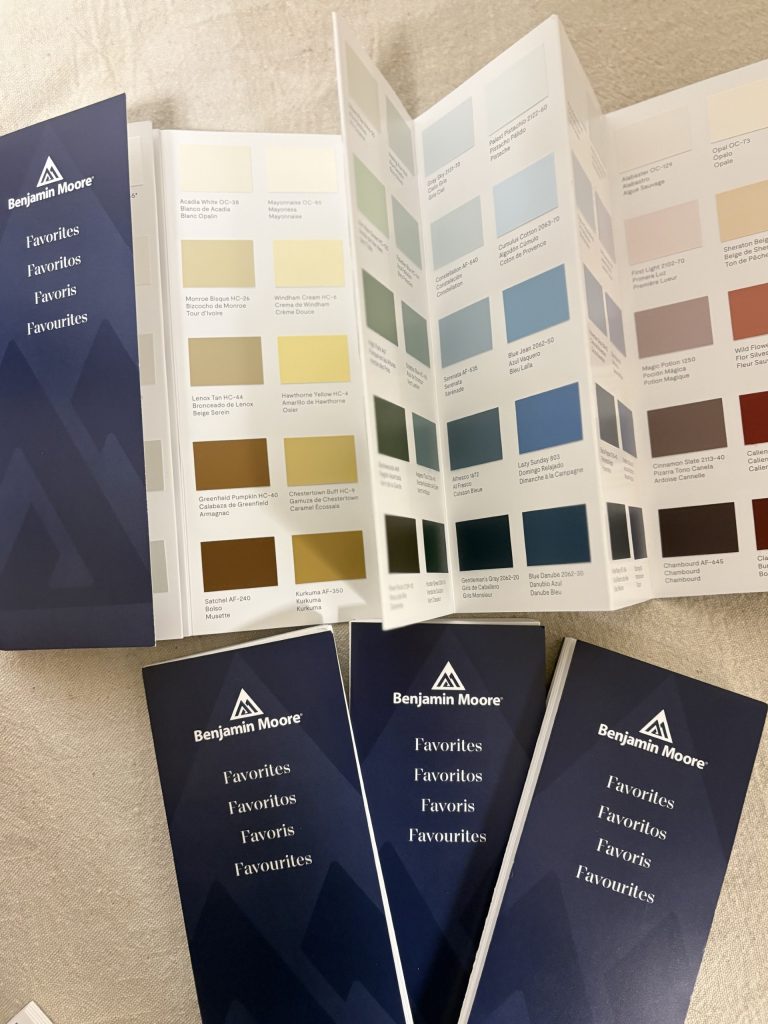 Benjamin Moore Favorites color card